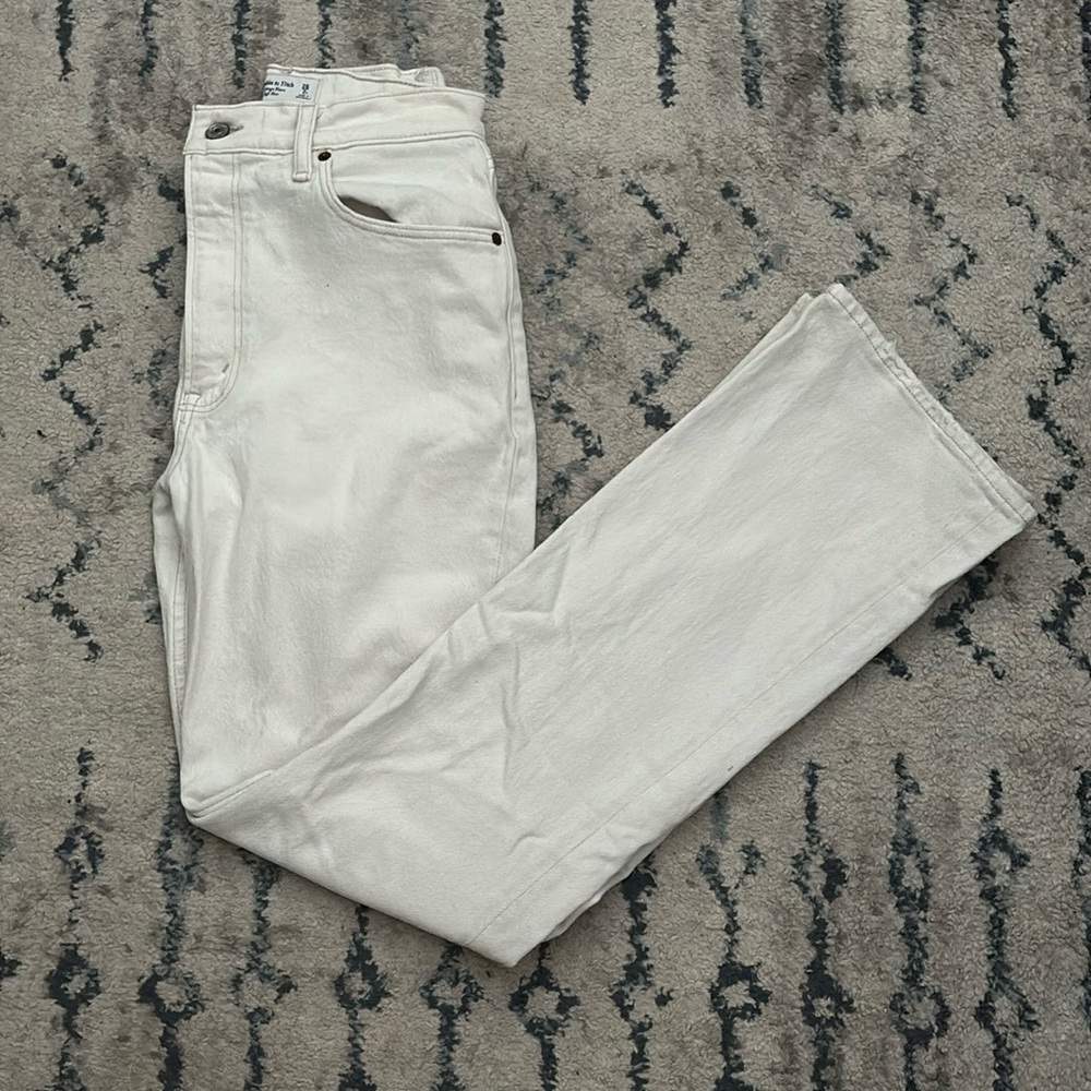Abercrombie The 70s Vintage Flare Ultra High Rise